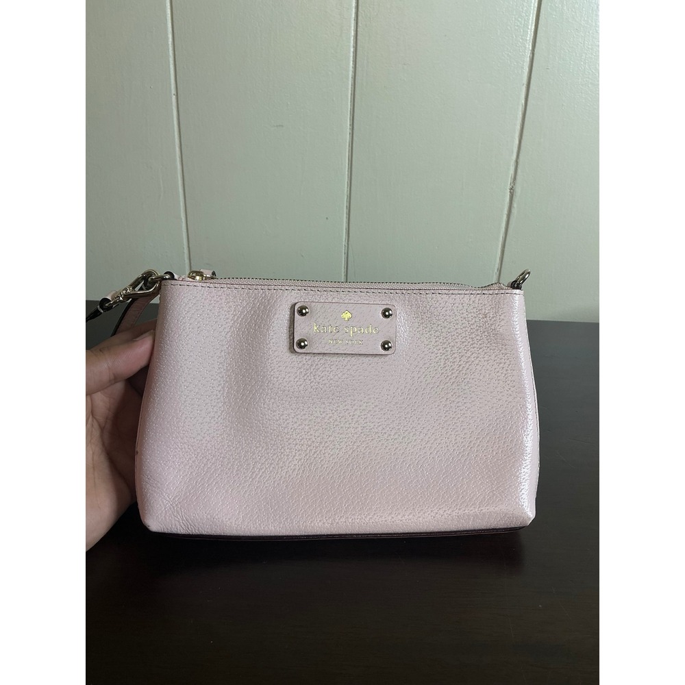 Kate Spade Wristlet Clutch Women's One Size Leather Handbag Purse